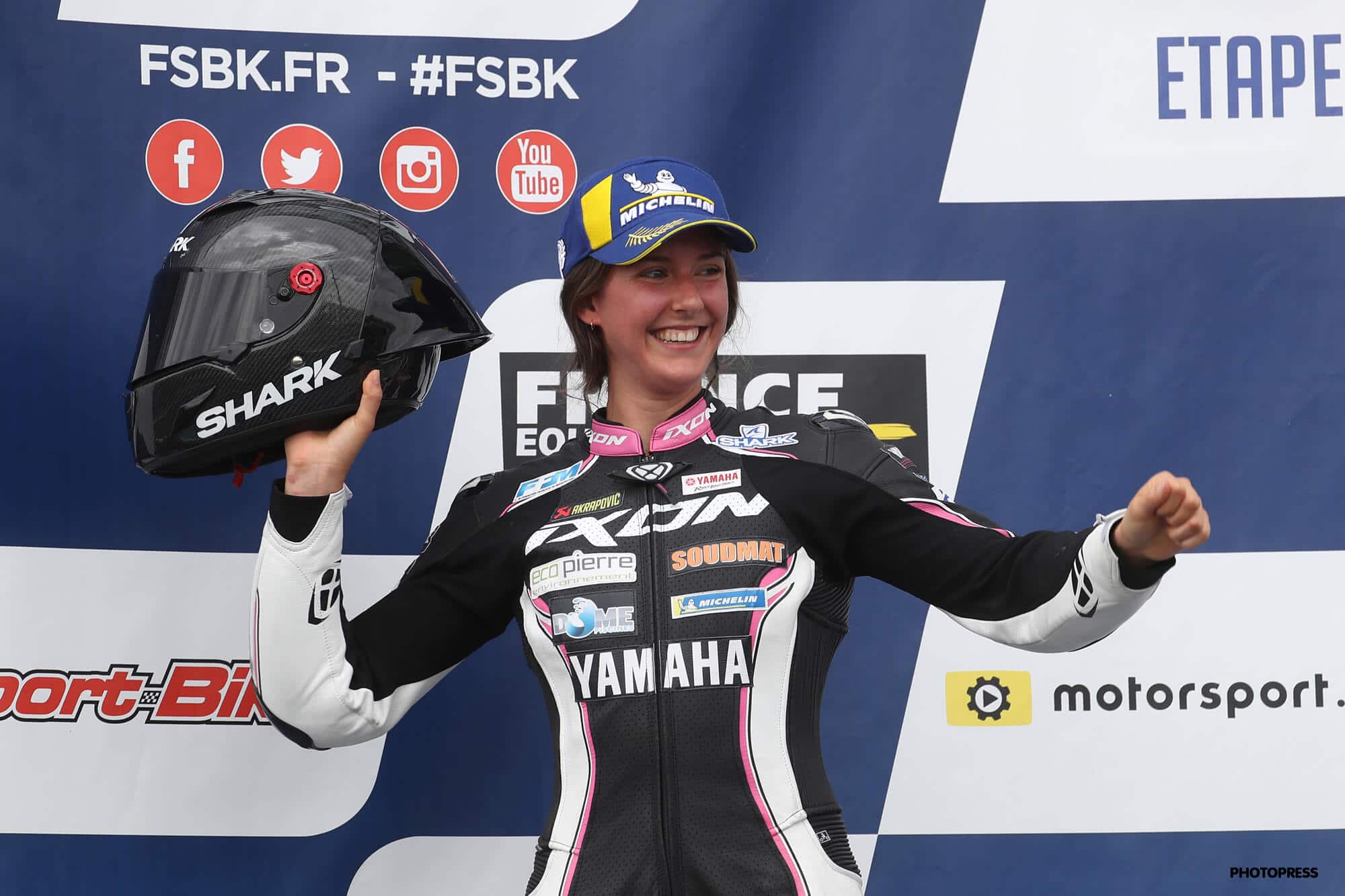 Line Podium